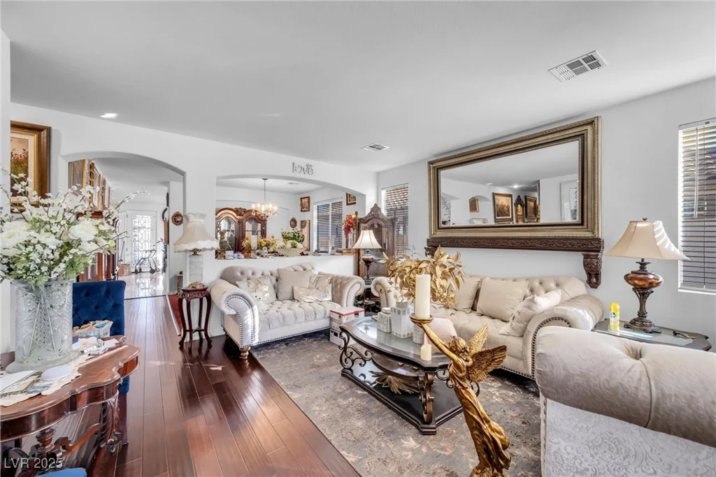 2804 Gallant Hills, Las Vegas, NV 89135