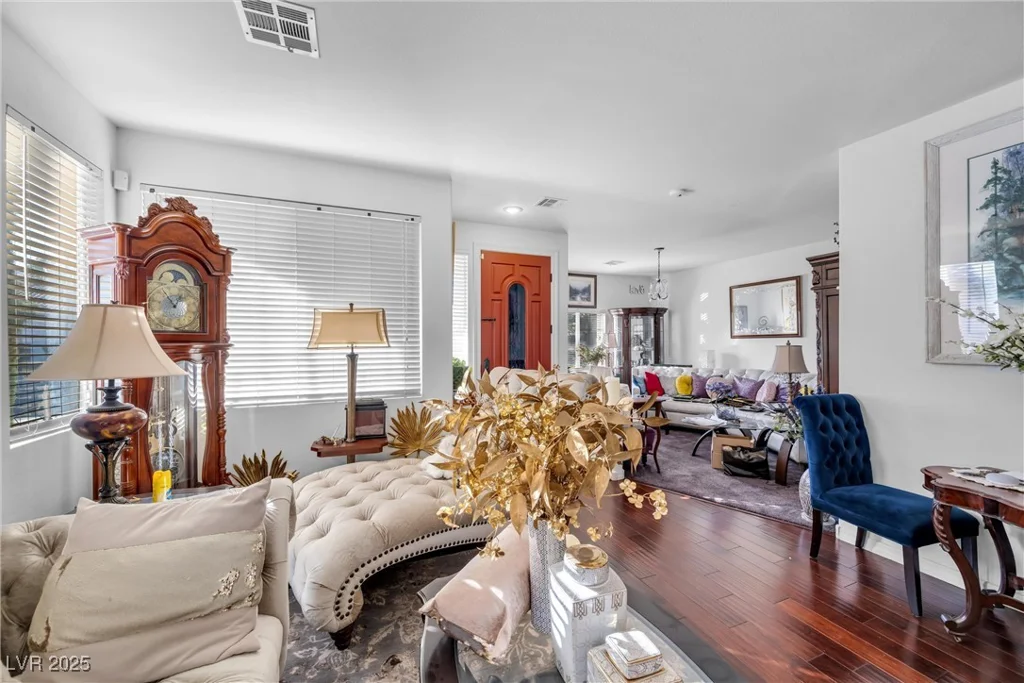 2804 Gallant Hills, Las Vegas, NV 89135