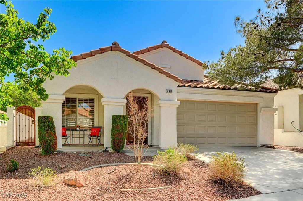 280 Pear Meadow, Henderson, NV 89012