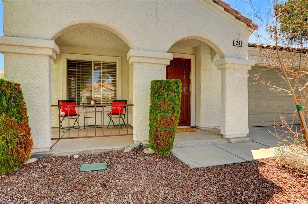 280 Pear Meadow, Henderson, NV 89012