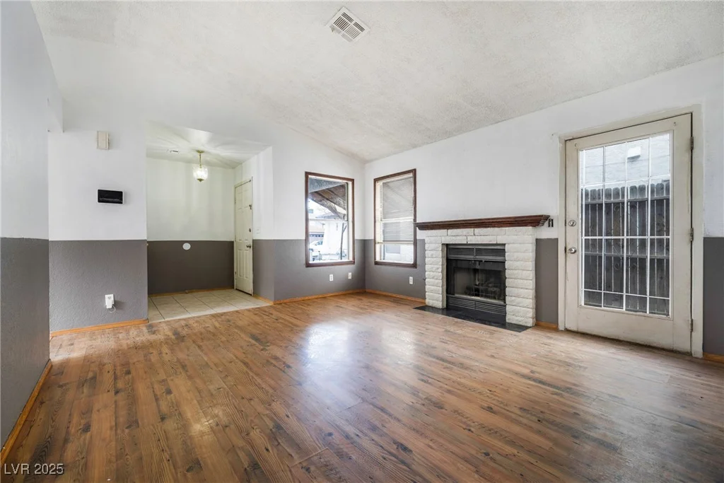 516 Tabony, Henderson, NV 89011