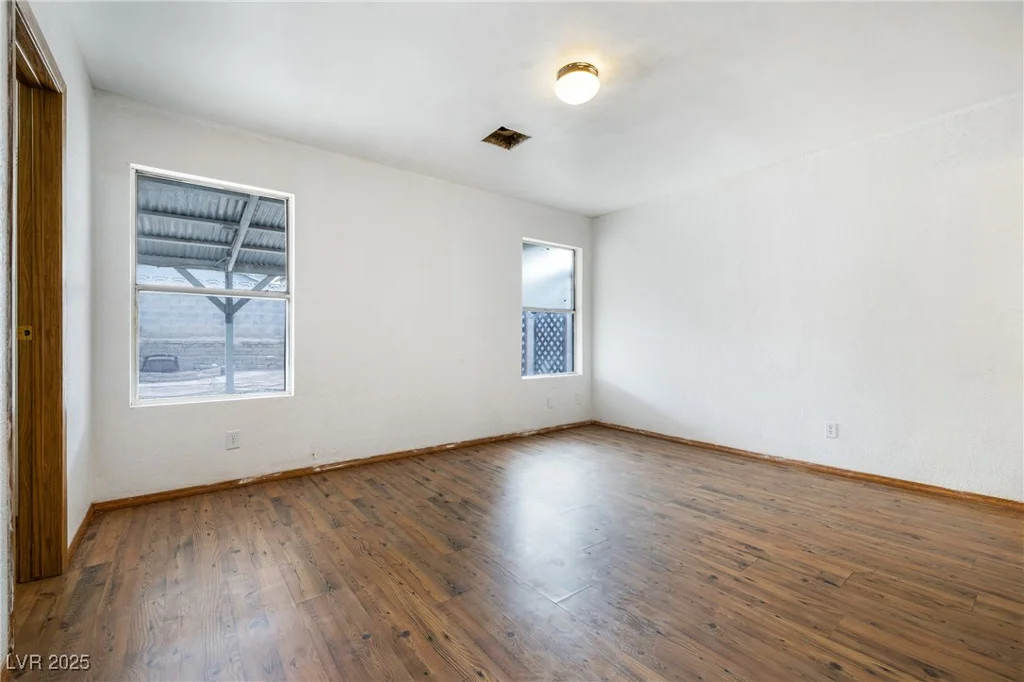516 Tabony, Henderson, NV 89011