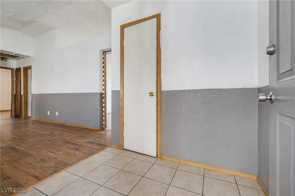 516 Tabony, Henderson, NV 89011