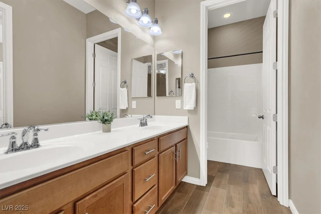 7420 Zonal, Las Vegas, NV 89131