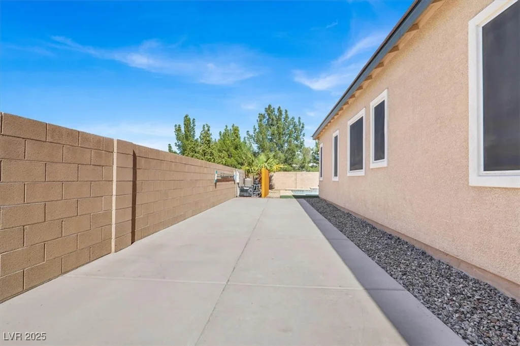 7420 Zonal, Las Vegas, NV 89131