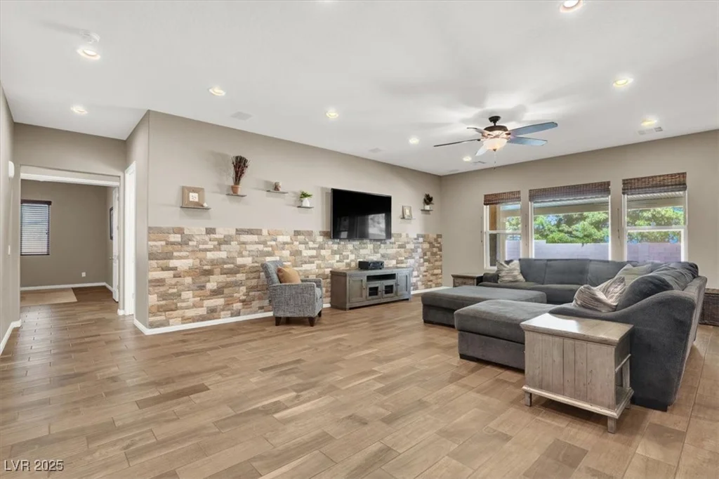 7420 Zonal, Las Vegas, NV 89131