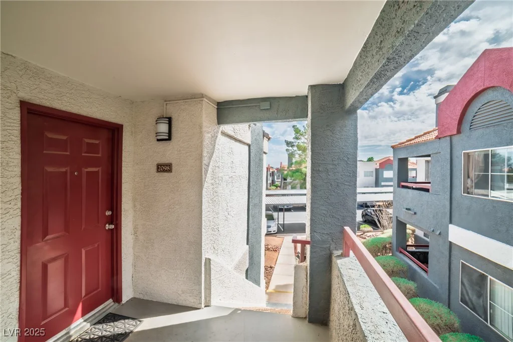 8600 Charleston, Las Vegas, NV 89117