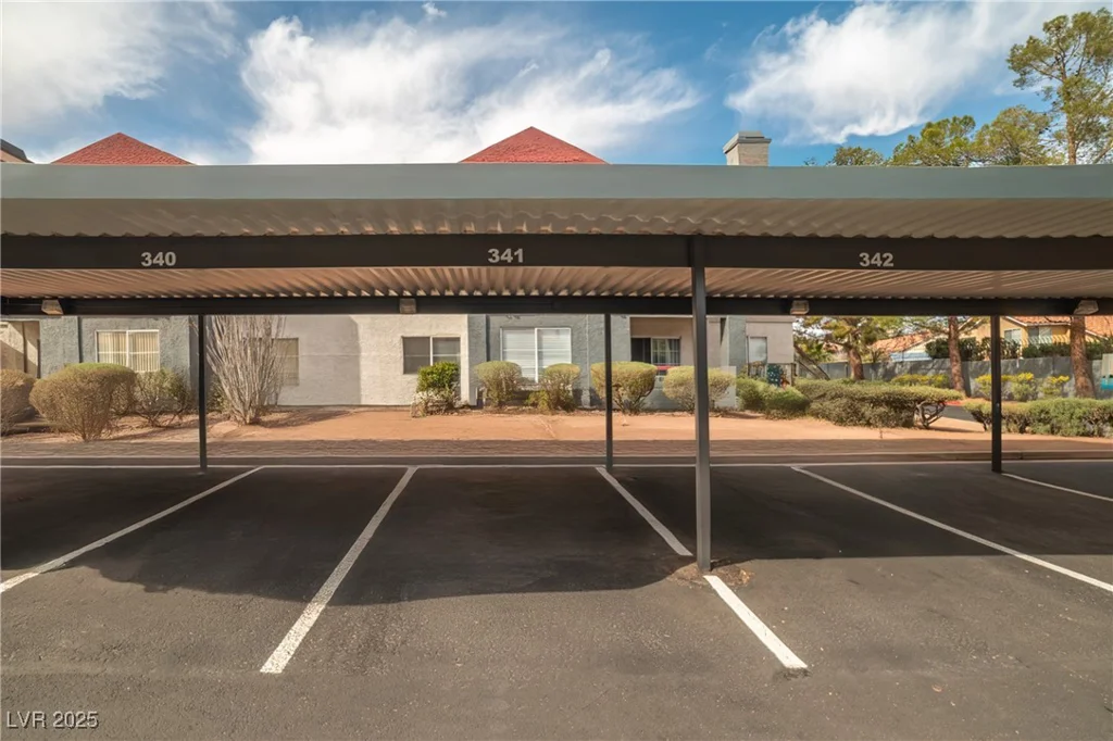8600 Charleston, Las Vegas, NV 89117