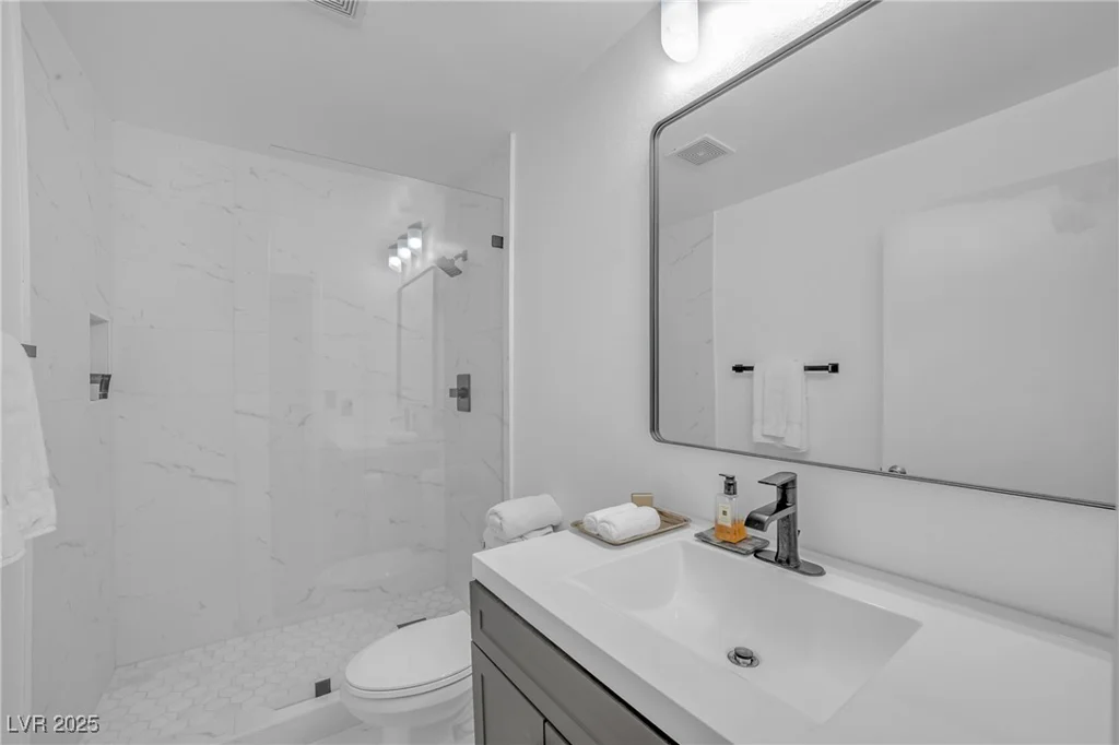 8600 Charleston, Las Vegas, NV 89117