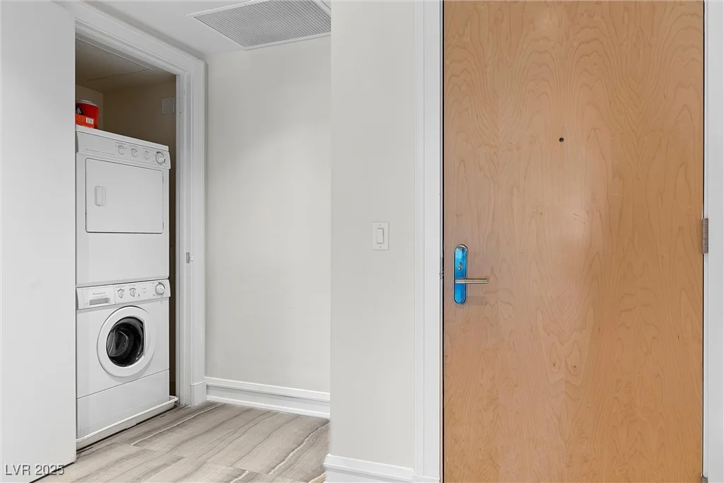 2700 Las Vegas, Las Vegas, NV 89109