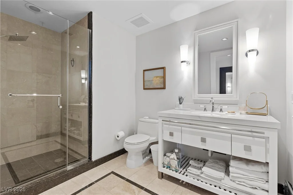 2700 Las Vegas, Las Vegas, NV 89109