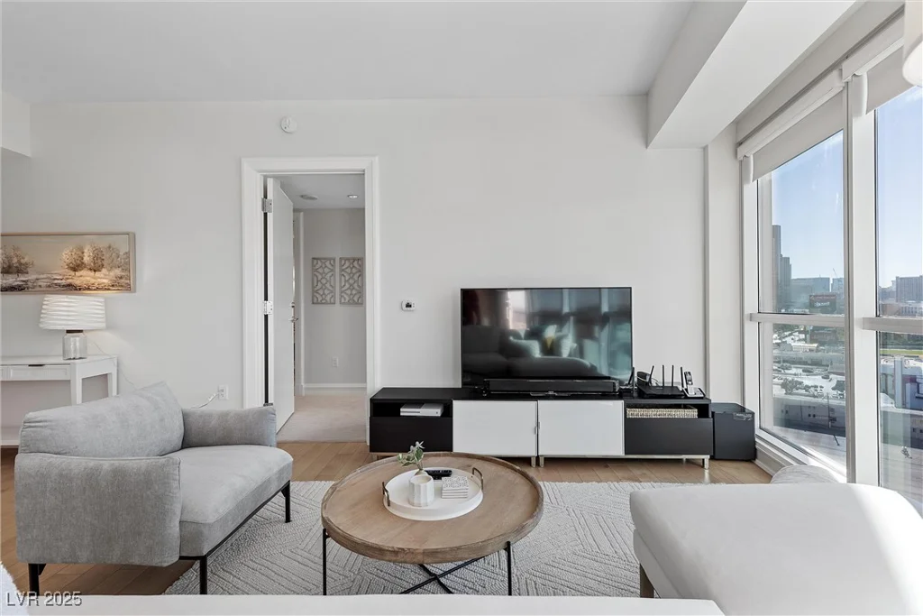 2700 Las Vegas, Las Vegas, NV 89109
