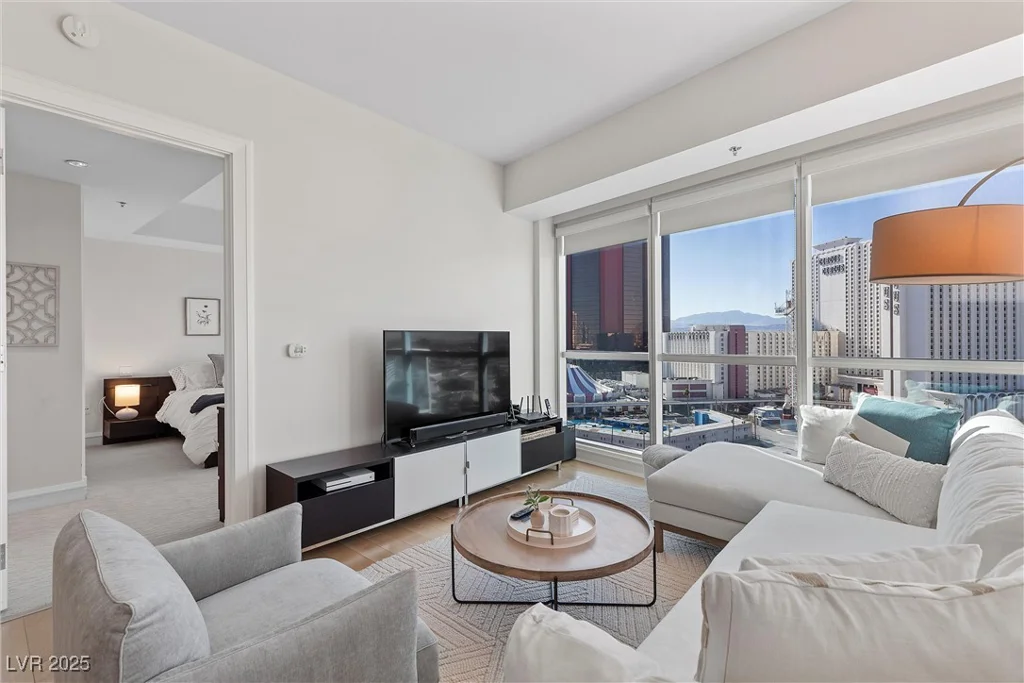 2700 Las Vegas, Las Vegas, NV 89109