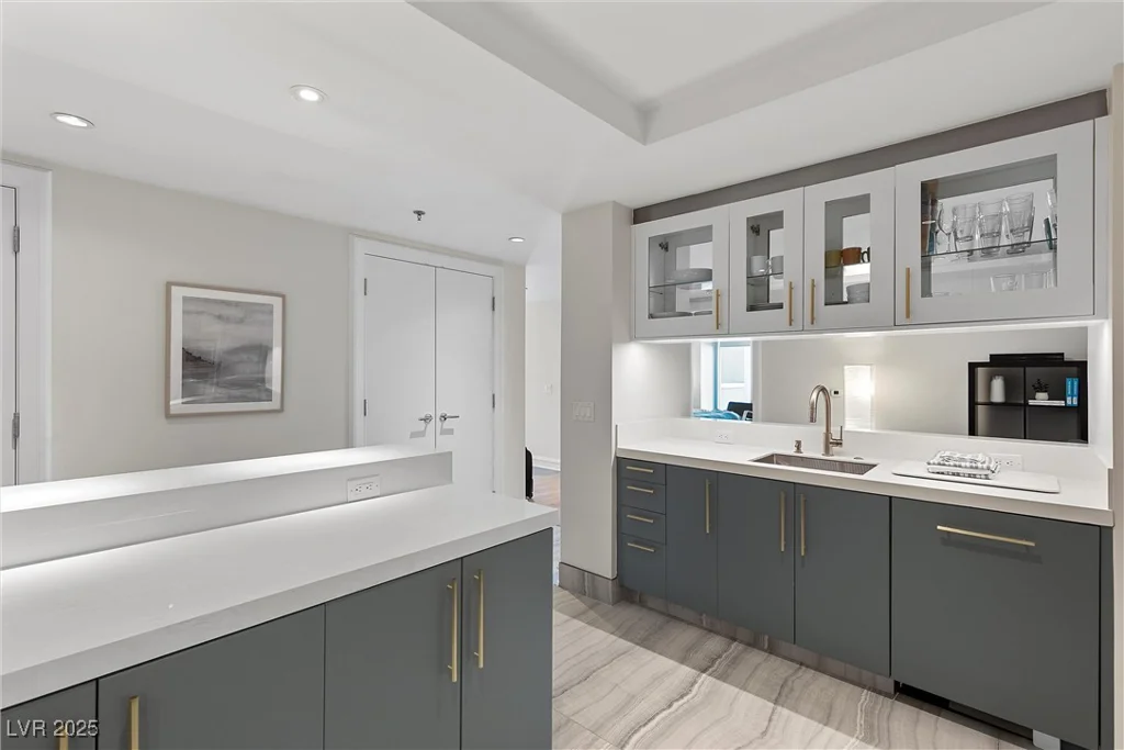 2700 Las Vegas, Las Vegas, NV 89109