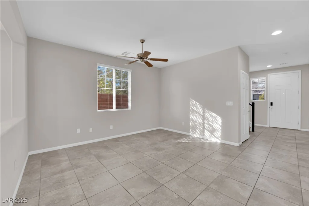 10223 Aragon Crown, Las Vegas, NV 89135