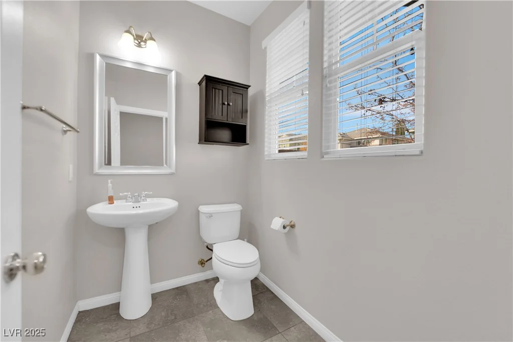 10223 Aragon Crown, Las Vegas, NV 89135