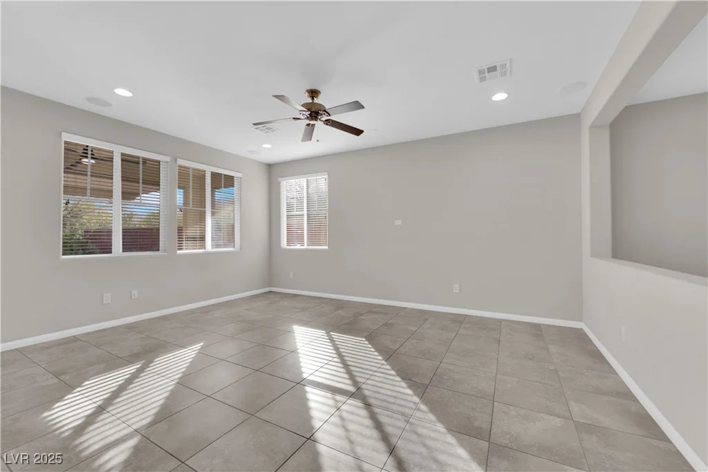 10223 Aragon Crown, Las Vegas, NV 89135