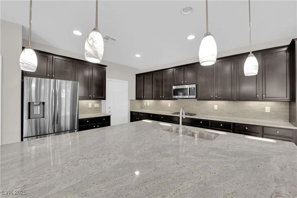 10223 Aragon Crown, Las Vegas, NV 89135