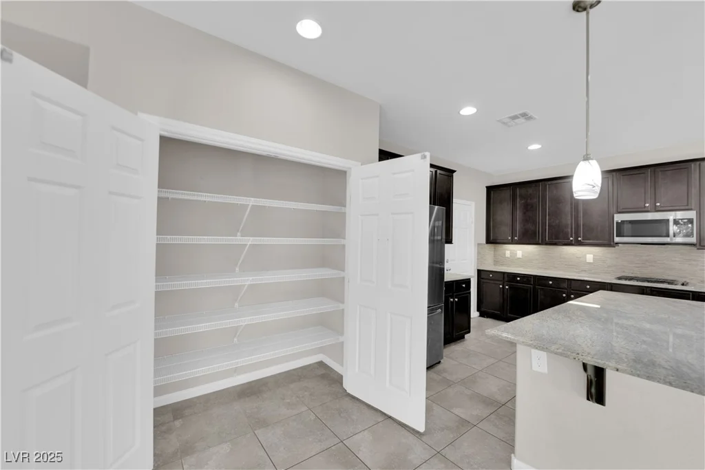 10223 Aragon Crown, Las Vegas, NV 89135