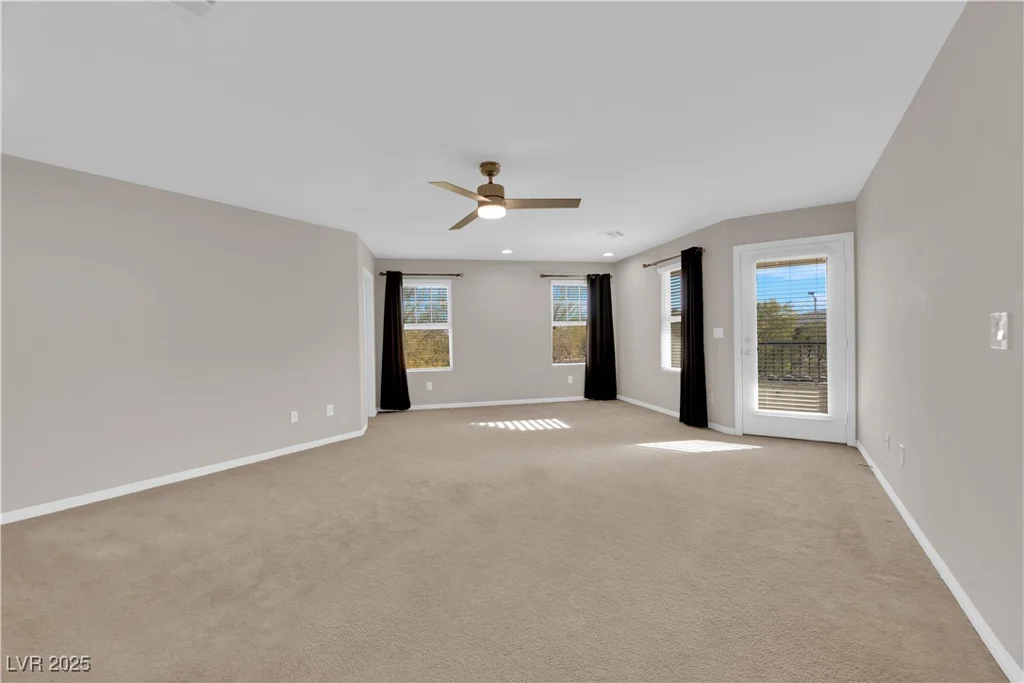 10223 Aragon Crown, Las Vegas, NV 89135