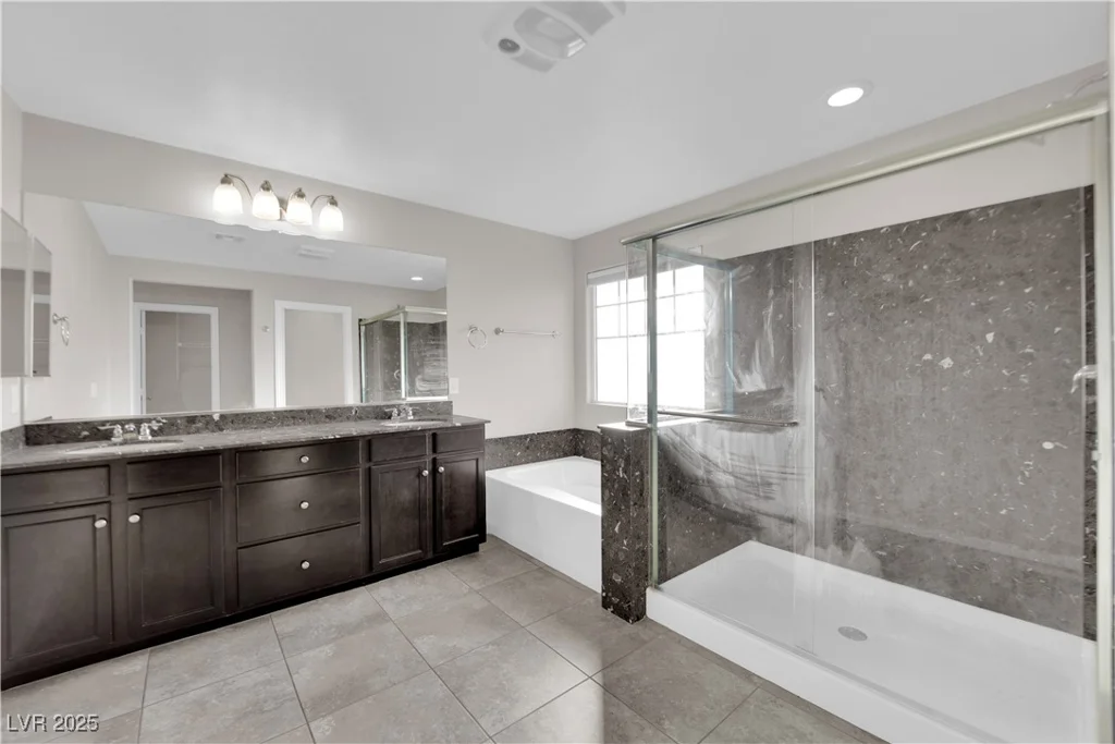 10223 Aragon Crown, Las Vegas, NV 89135