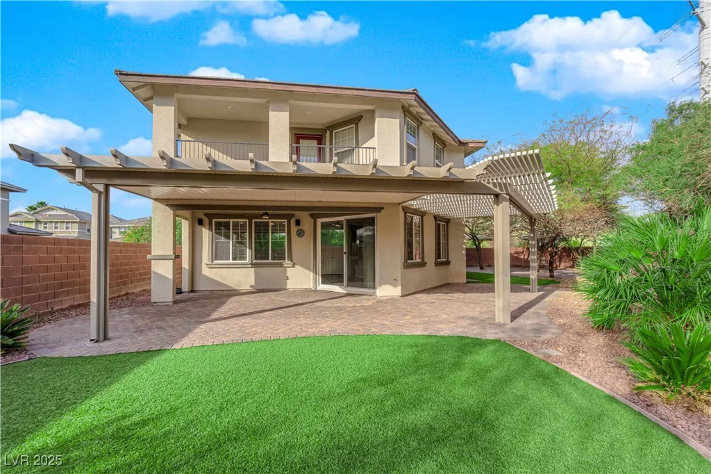 10223 Aragon Crown, Las Vegas, NV 89135