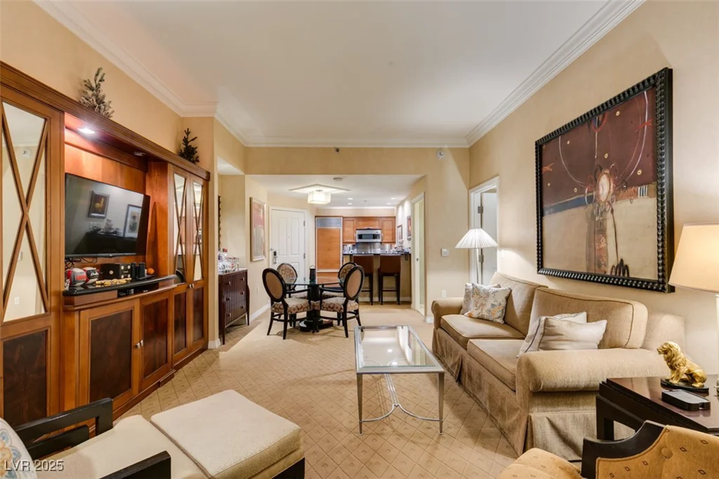 145 HARMON, Las Vegas, NV 89109