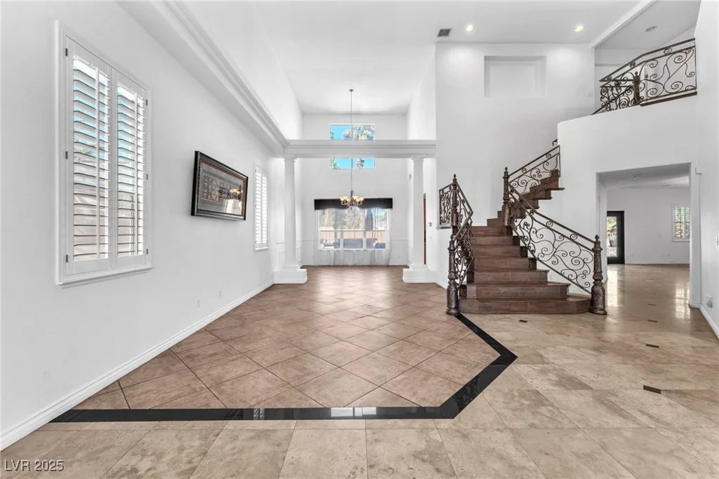 2566 Antique Blossom, Henderson, NV 89052