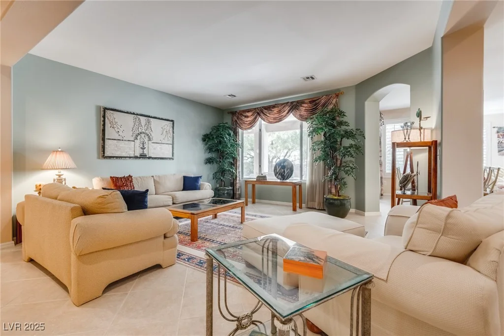 4705 Bersaglio, Las Vegas, NV 89135
