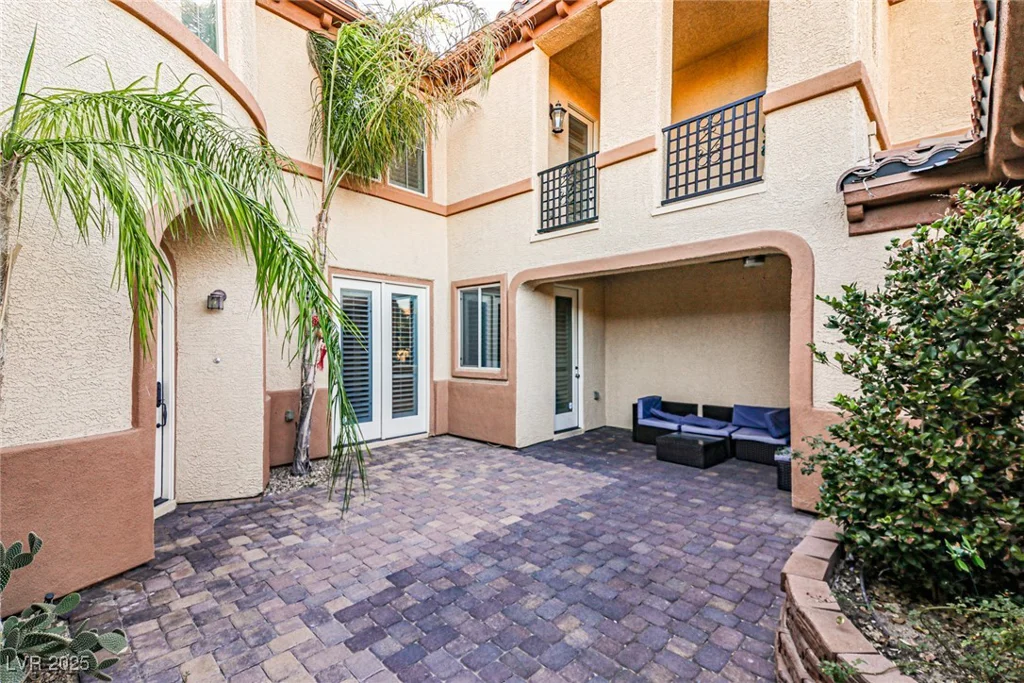 7293 Iron Oak, Las Vegas, NV 89113