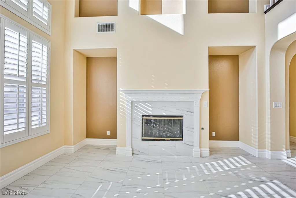 7293 Iron Oak, Las Vegas, NV 89113