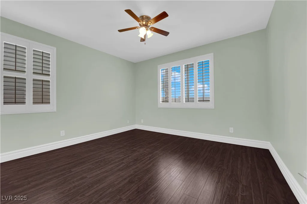 7293 Iron Oak, Las Vegas, NV 89113