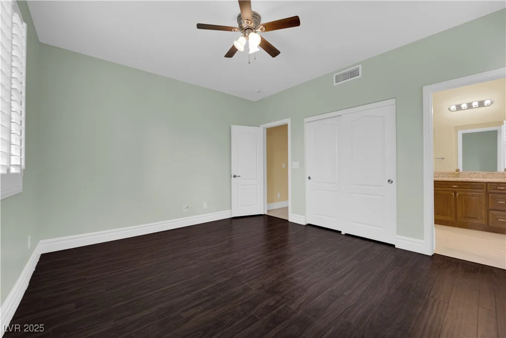 7293 Iron Oak, Las Vegas, NV 89113