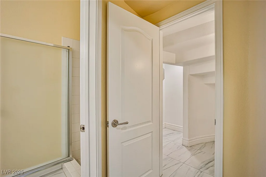 7293 Iron Oak, Las Vegas, NV 89113