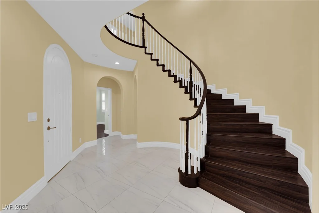 7293 Iron Oak, Las Vegas, NV 89113