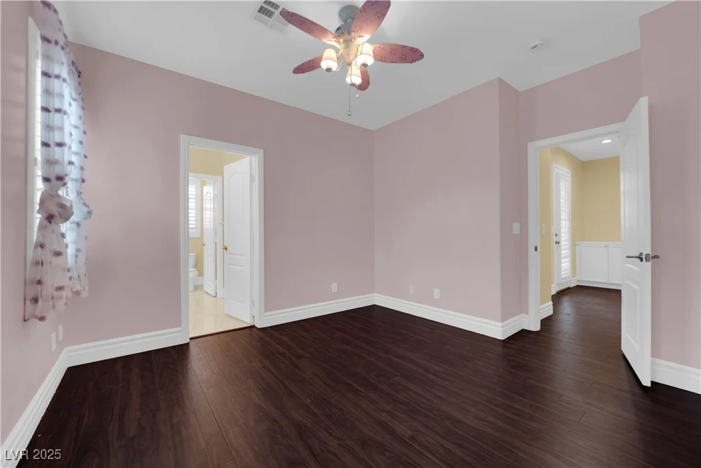 7293 Iron Oak, Las Vegas, NV 89113
