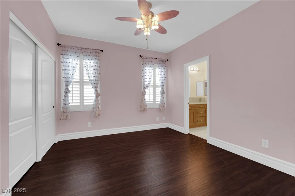 7293 Iron Oak, Las Vegas, NV 89113