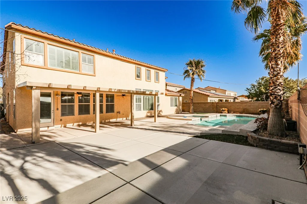 7293 Iron Oak, Las Vegas, NV 89113