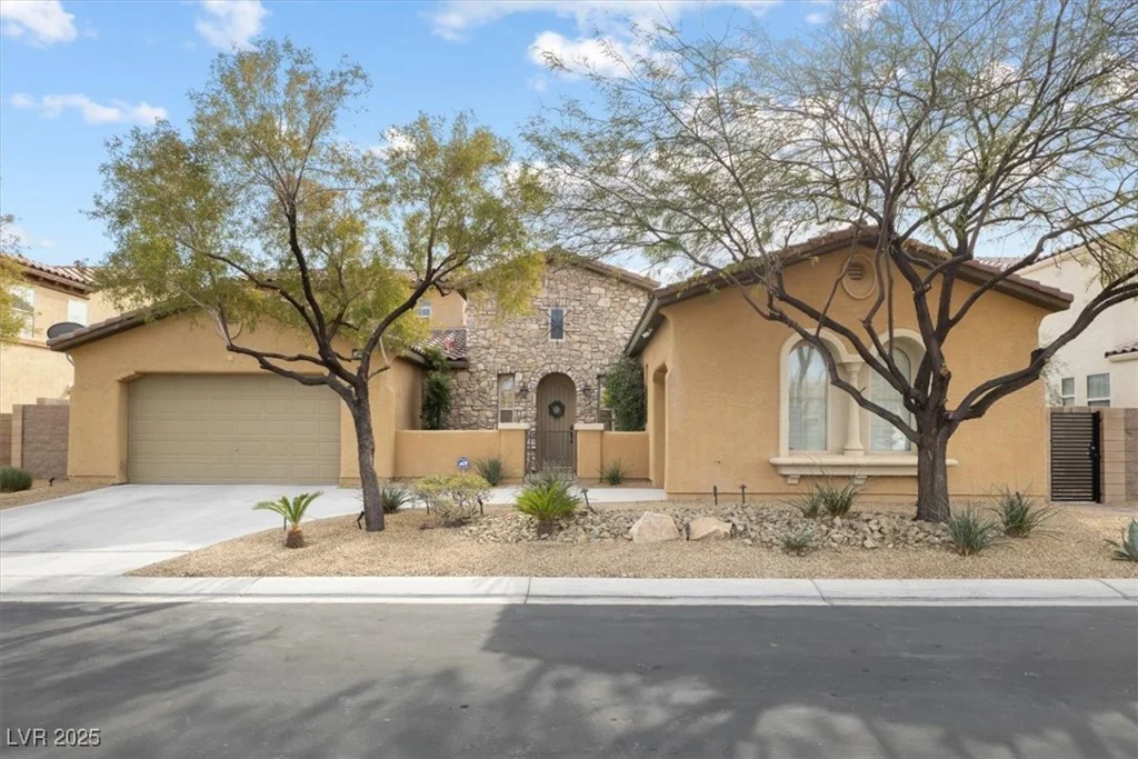 7307 Iron Oak, Las Vegas, NV 89113