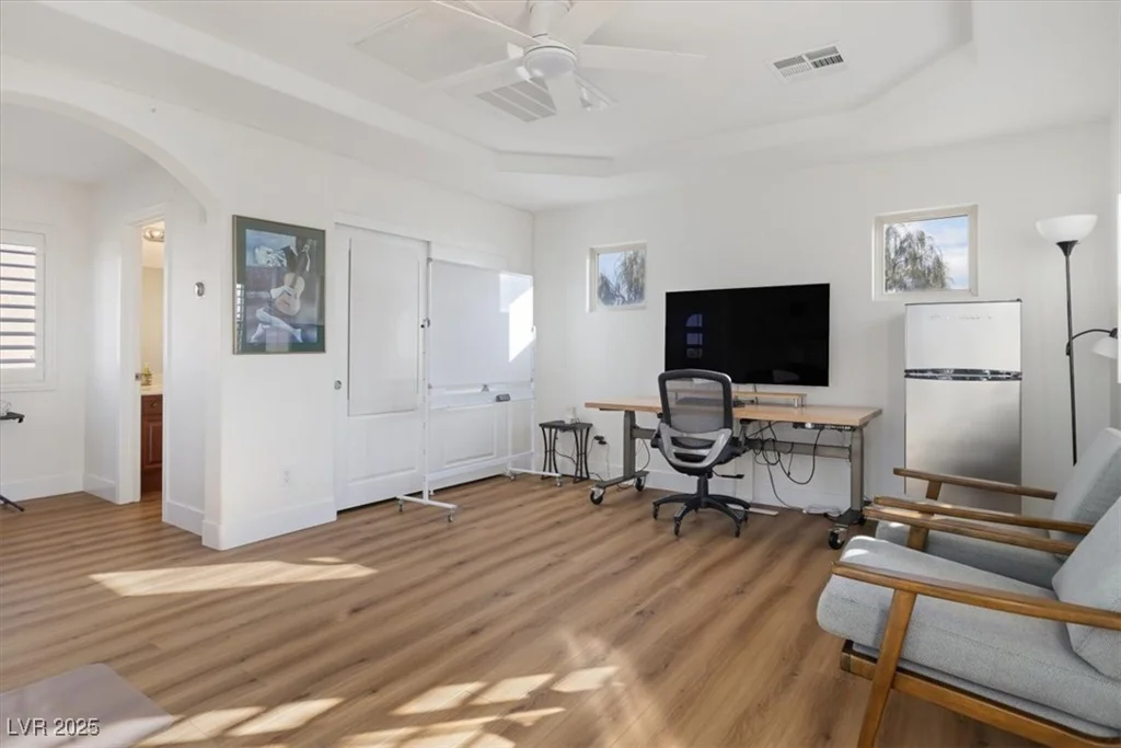 7307 Iron Oak, Las Vegas, NV 89113