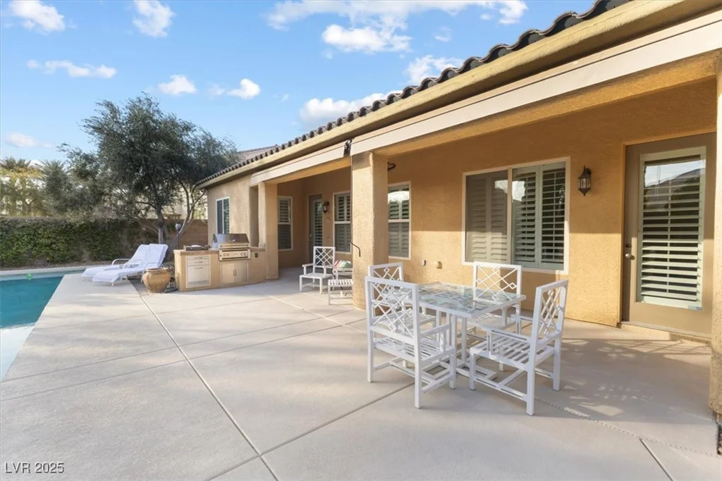 7307 Iron Oak, Las Vegas, NV 89113