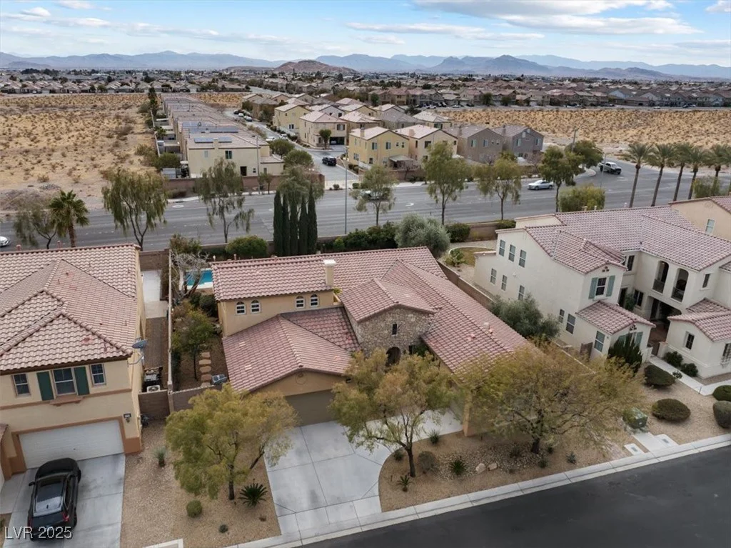 7307 Iron Oak, Las Vegas, NV 89113