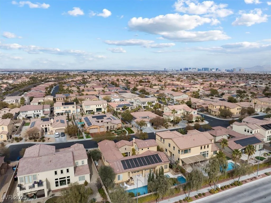 7307 Iron Oak, Las Vegas, NV 89113