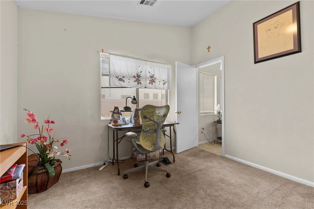 6611 Cinnabar Coast, North Las Vegas, NV 89084