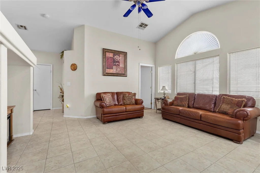 6611 Cinnabar Coast, North Las Vegas, NV 89084