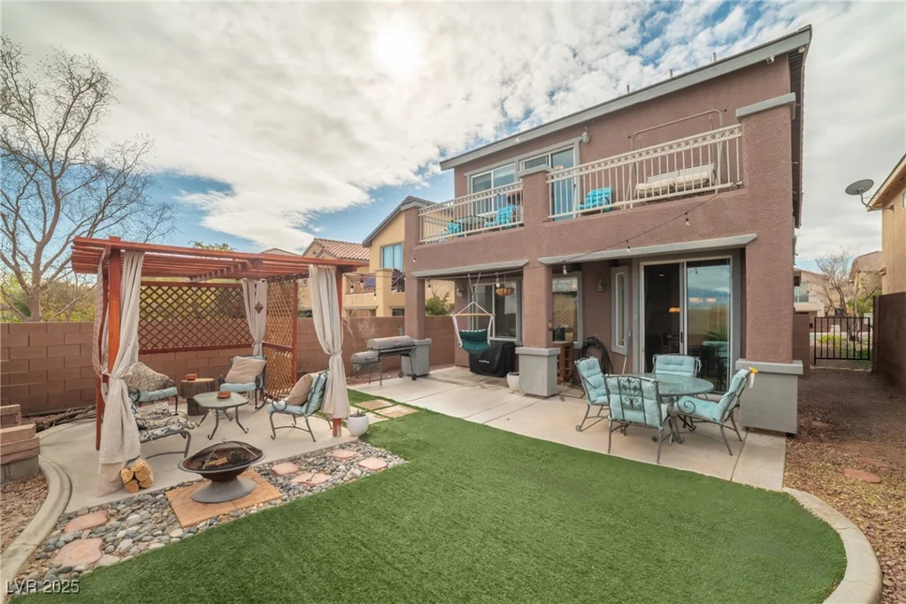 10548 Nantucket Ridge, Las Vegas, NV 89166