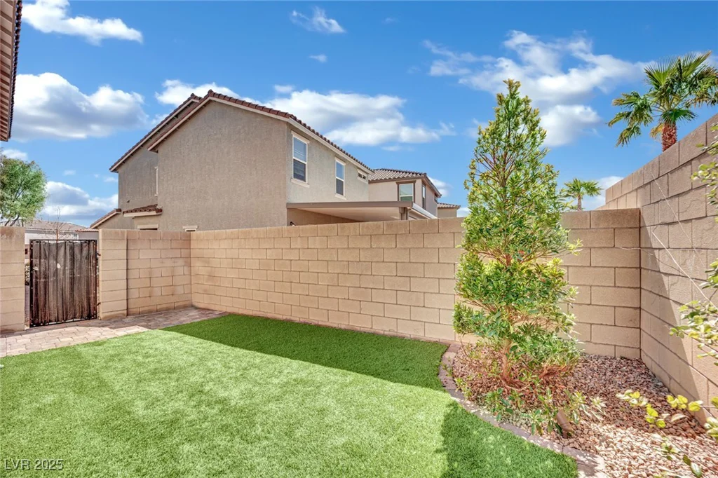6945 Trevelez, Las Vegas, NV 89149