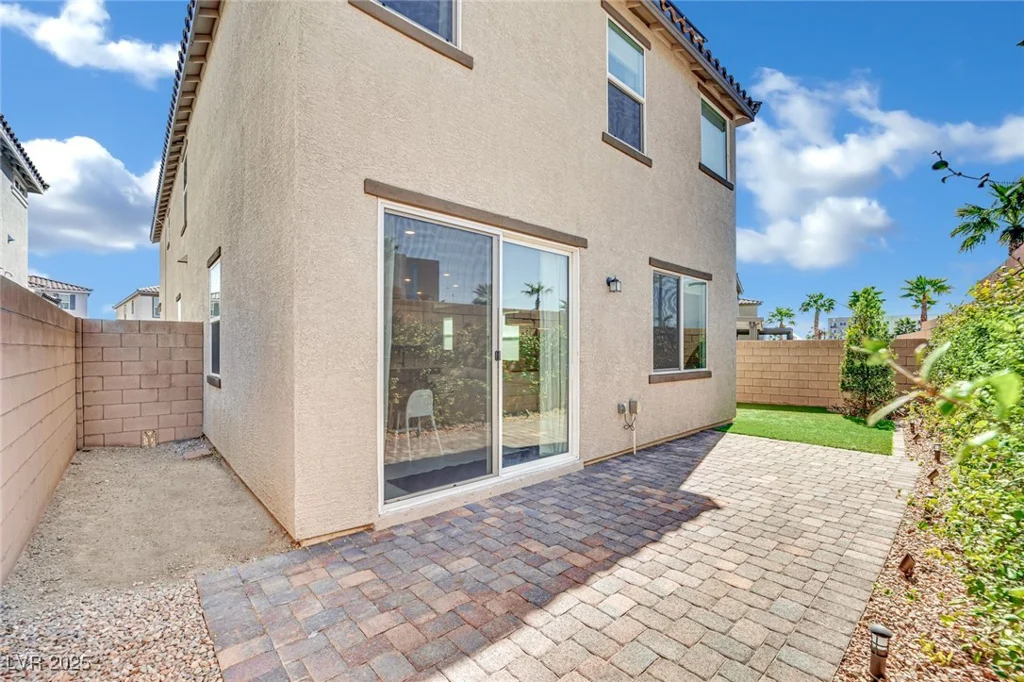 6945 Trevelez, Las Vegas, NV 89149