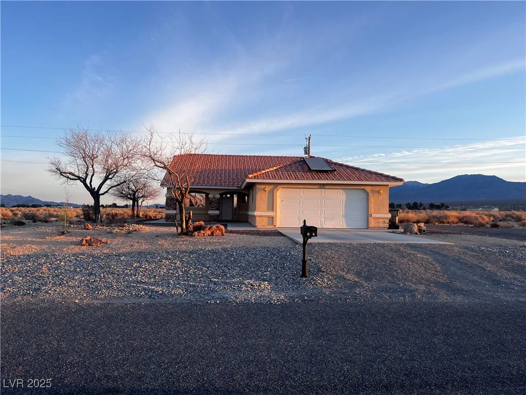 1900 Highland, Pahrump, NV 89048