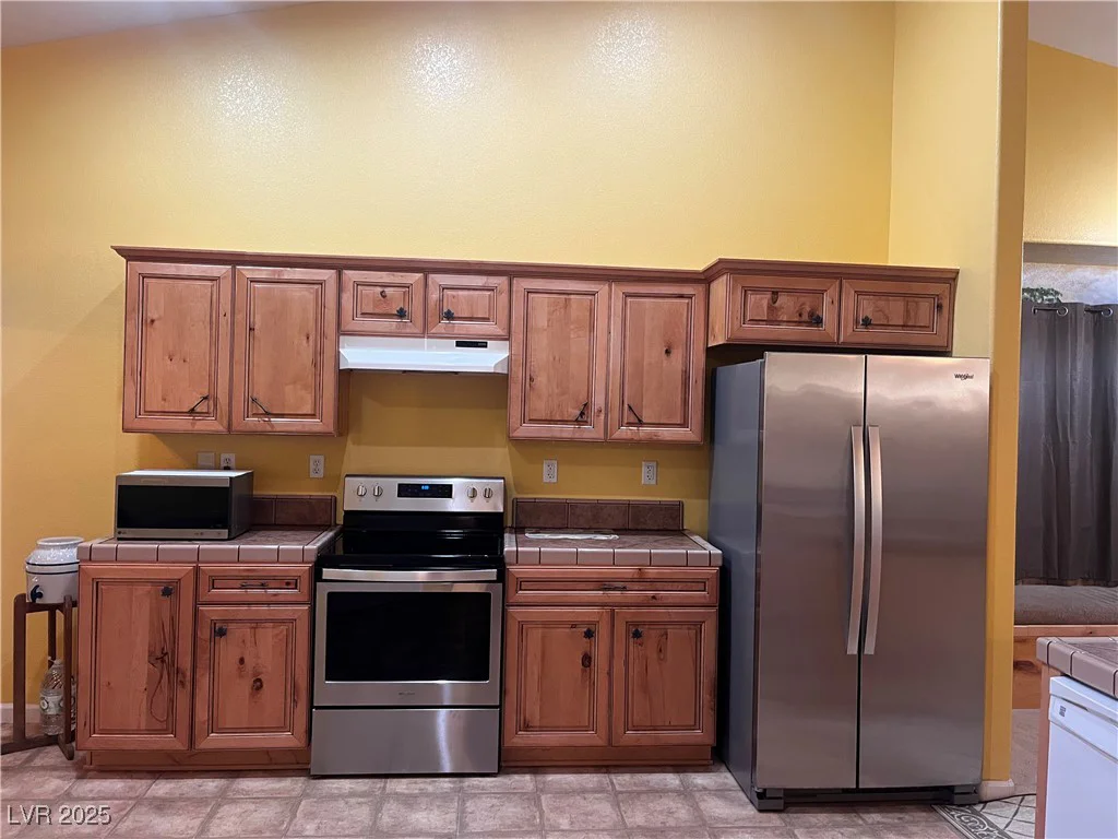 1900 Highland, Pahrump, NV 89048
